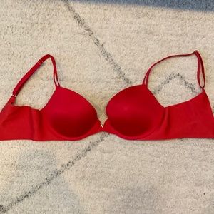Victoria’s Secret Bombshell Push Up